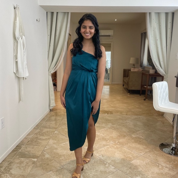 Meet your Posher, Meha - Picture 3 of 4